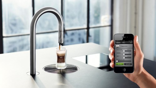 อุปกรณ์ควบคุมบ้านอัจฉริยะด้วยสมาร์ทโฟน