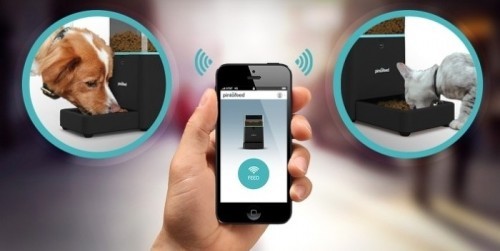 อุปกรณ์ควบคุมบ้านอัจฉริยะด้วยสมาร์ทโฟน