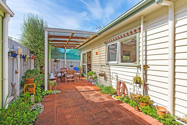 เนรมิตพื้นที่หลังบ้าน เป็นมุมพักผ่อนในสไตล์คุณ