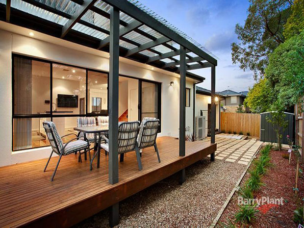 เนรมิตพื้นที่หลังบ้าน เป็นมุมพักผ่อนในสไตล์คุณ