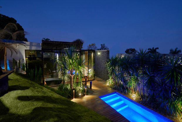 บ้านกระจก สมัยใหม่ ดูดีจริงๆ Glass House