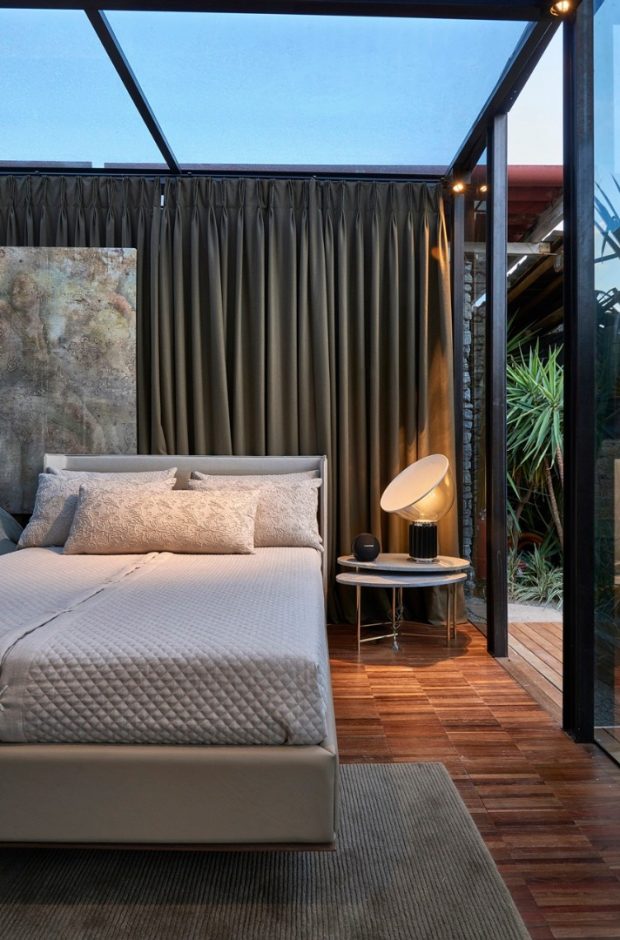 บ้านกระจก สมัยใหม่ ดูดีจริงๆ Glass House