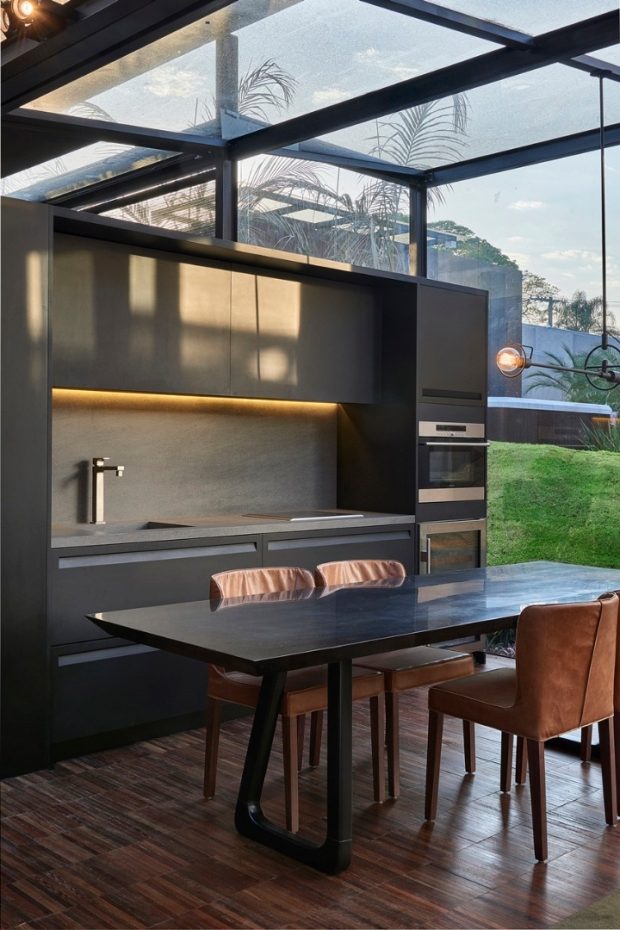 บ้านกระจก สมัยใหม่ ดูดีจริงๆ Glass House